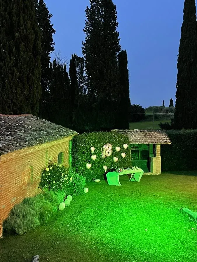 Agriturismo I Poggi Gialli Villa Sinalunga Vakantieboerderij